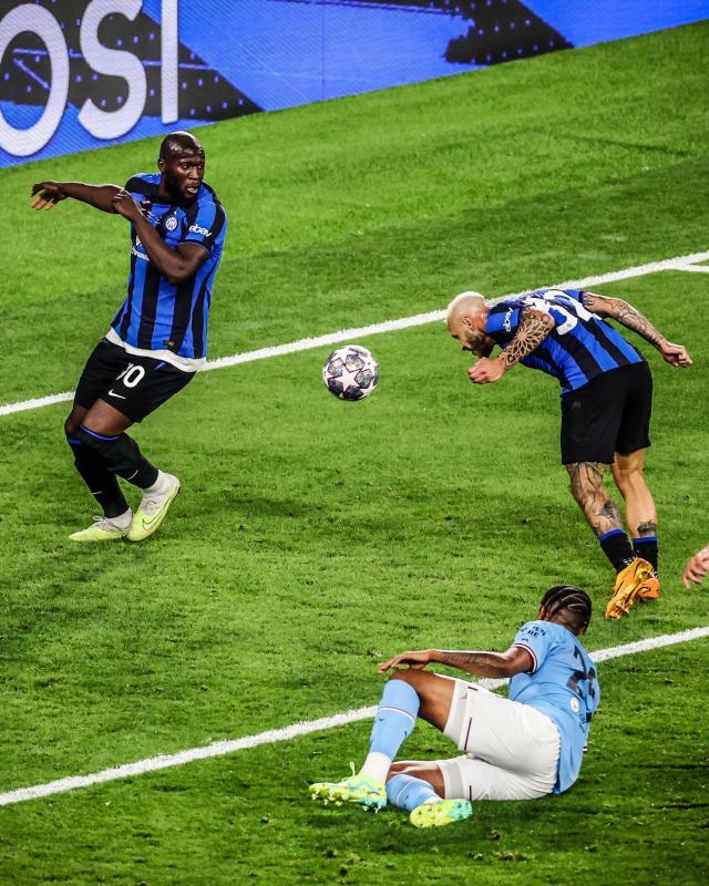 开云体育App-【欧冠】三冠漫漫城路！曼城1比0国米首次加冕欧冠