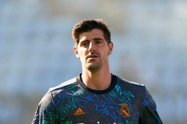 两次神仙扑救展现火热状态 库尔图瓦昂首回访蓝桥