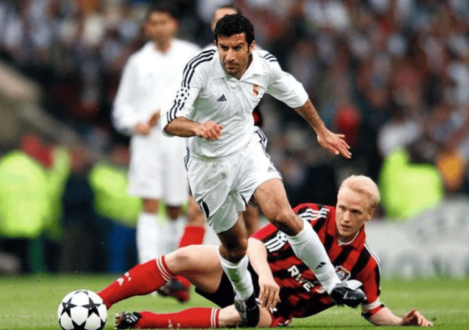 开云体育下载-菲戈：2000年国家德比前，媒体煽动敌意攻击我家人太过分